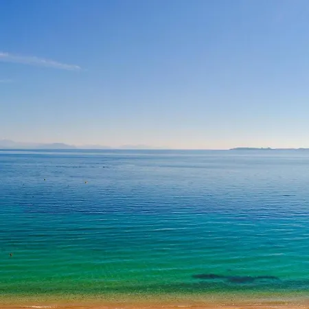 Blue Marine Seaside Dio Apartman